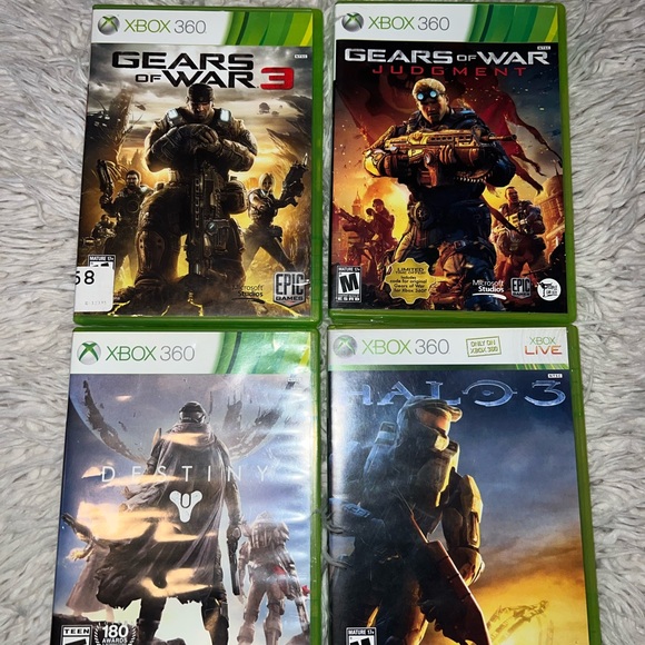 Xbox 360 Video Game Bundle - Picture 1 of 4
